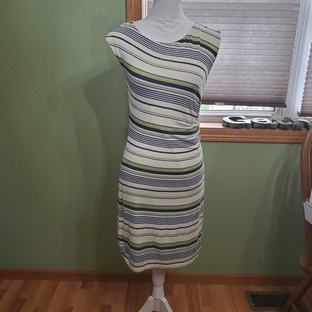 Loft xs sleeveless dress.